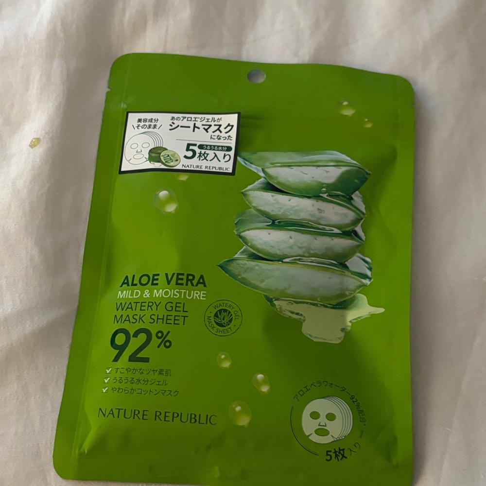 3 for $15😍 5 Masks Nature Republic Aloe Vera Gel Mask Sheet